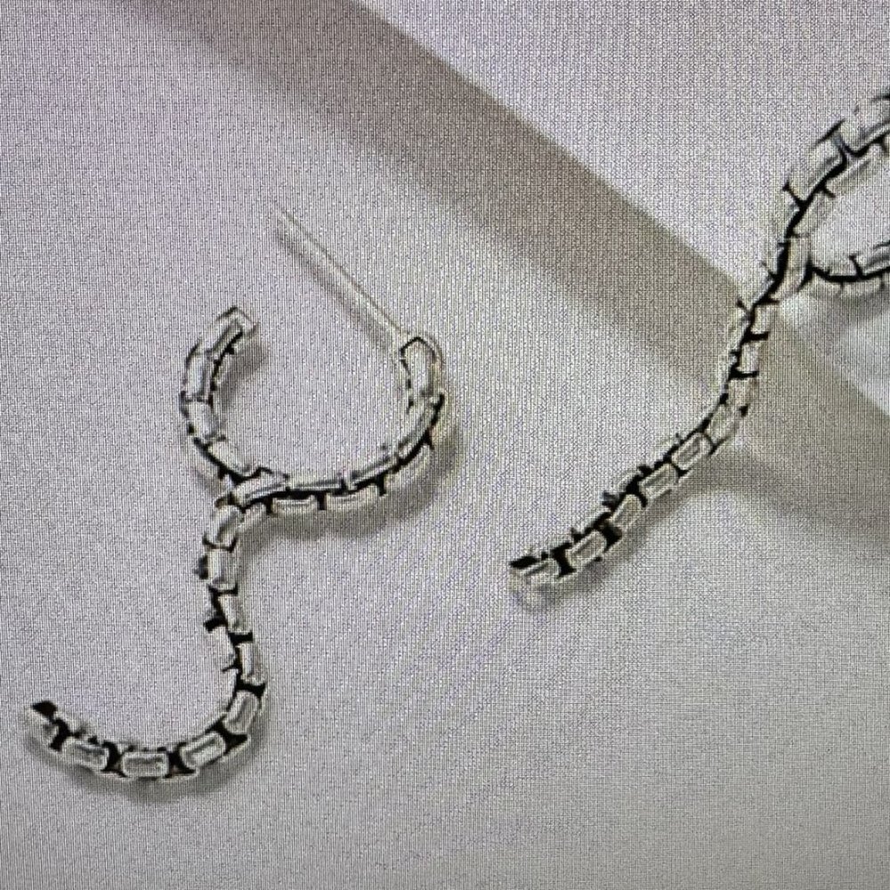 Jai sterling box chain linear 1/2 hoop earrings